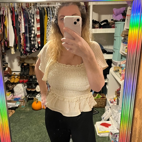 ISO Dress - Picture 6 of 7